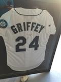 Griffey signed jersey - Signature is faded