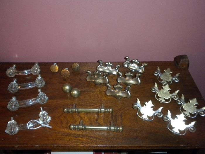 Assortment of of Drawer Pulls and Knobs