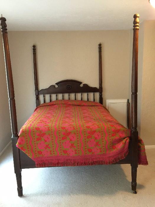antique 4 poster bed - similar one at Mt Vernon