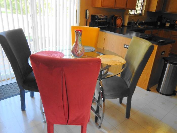 4 pc Ultra Suede Multi Color Dining table and vase
