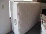 Queen mattress set