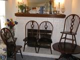 4 Windsor chairs