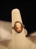Cameo ring
