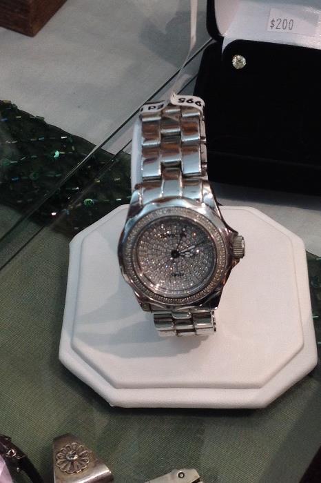 Ltd Ed Invicta Womens Diamond Watch