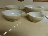 Vintage Pyrex Mixing Bowls