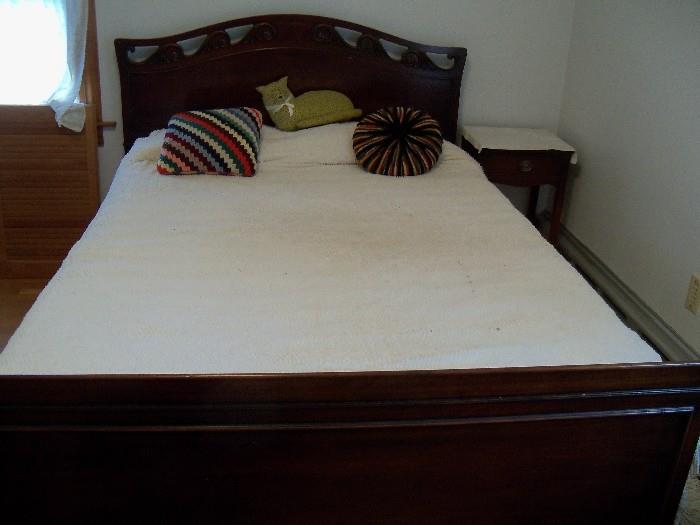 mahogany bed (part of set)