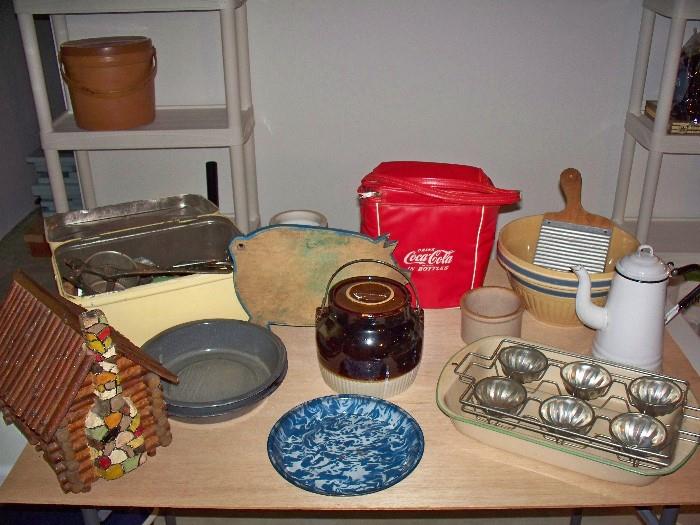 Kitchen Antiques and Primitives