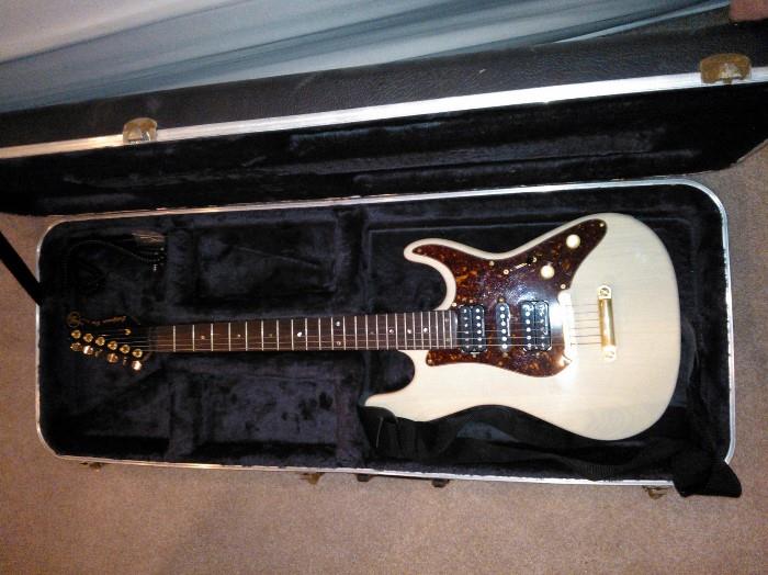 California Pro Valley Art Guitar in Case