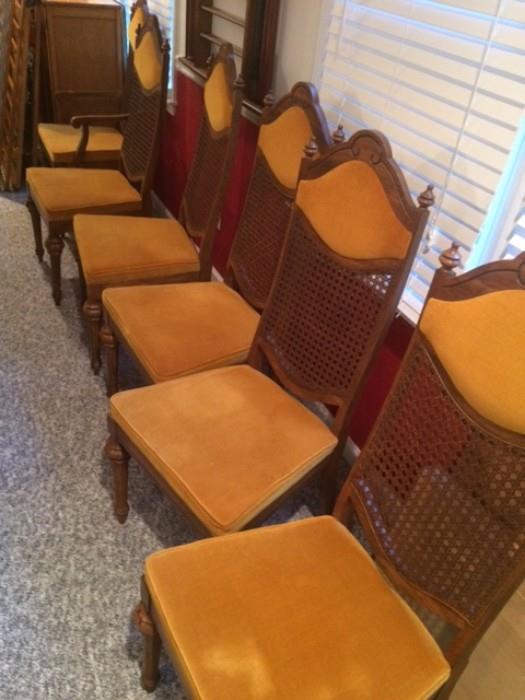 Vintage Dining Room Suite - Table with 2 Leaves, 6 Chairs, China Cabinet - excellent condition