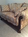 Elegant love seat 