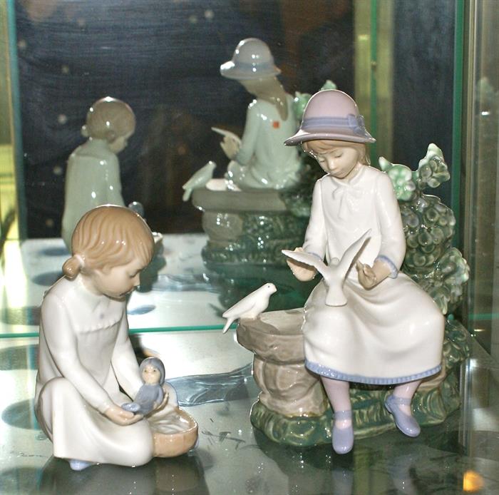 NAO Porcelian Figures by DAISA