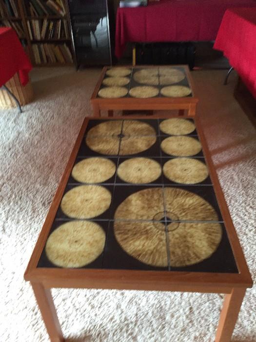 beautiful in laid coffee table and end table