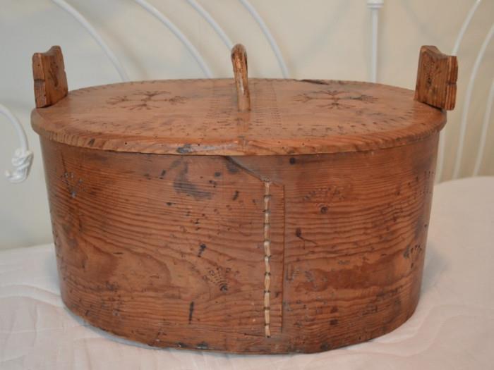 Scandinavian bent wood box