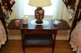 Drop leaf pine table with one drawer