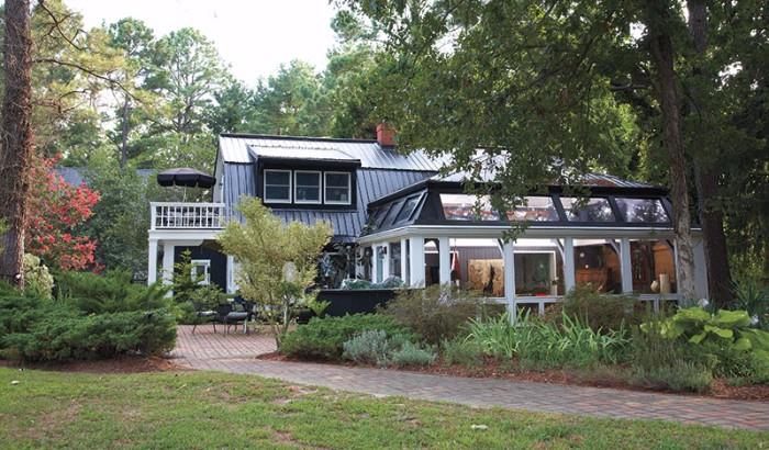 Cottage to be demolished