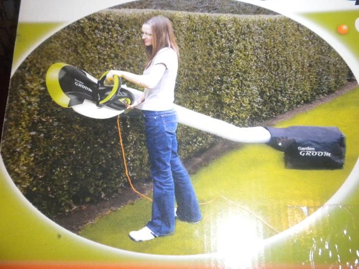 Garden Groom Pro - The World's Only 3-in-1 Collecting Hedge Trimmer (Cuts, Mulches and Collects)

