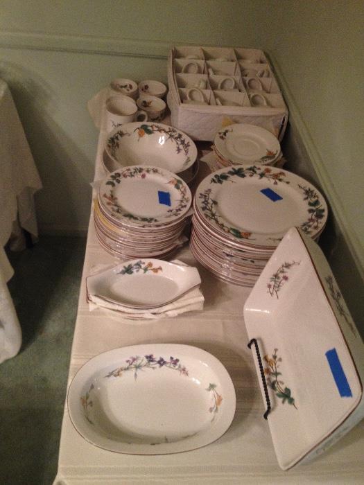 Set of dinnerware with several oven to table pieces, wildflower theme