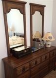 Dresser included in 4 pc bedroom suit