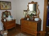 Dresser With Mirror   Chamber Pot