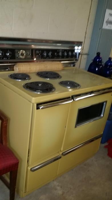 ge p7 Green vintage stove