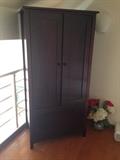 Armoire, media