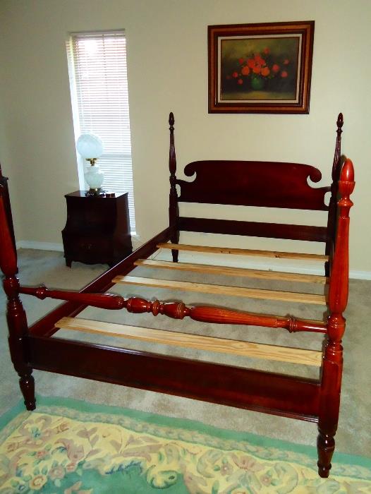 Antique mahogany 4 post bed