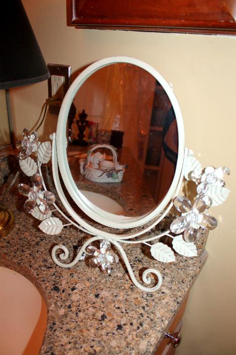 Cute bathroom mirror