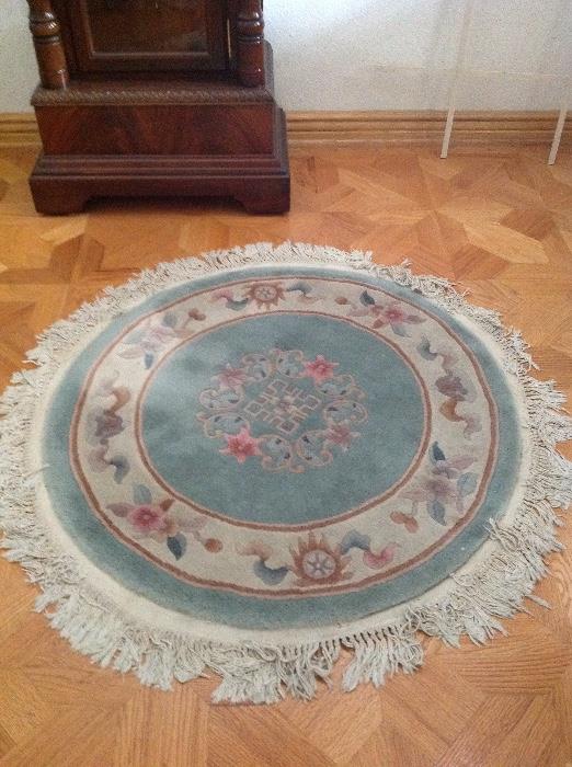 Rugs of all sizes. This round rug approx 42" round 