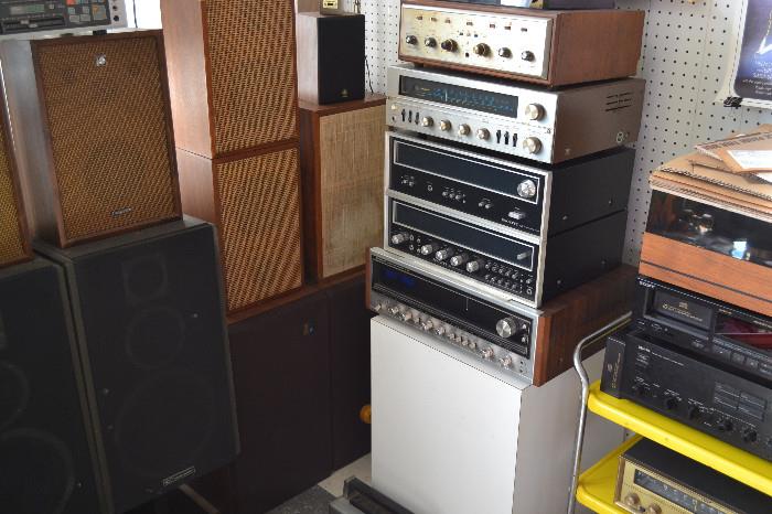 Vintage Hi Fi stereo equipment. Speakers, amps, tube amps, turntables and more.