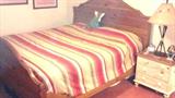 KING HEADBOARD AND FOOTBOARD, PART OF 5PC SET------- WILL PRICE OUT SEPERATLY
