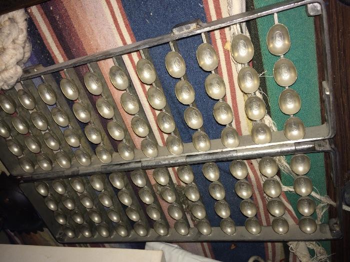 Candy mold metal vintage