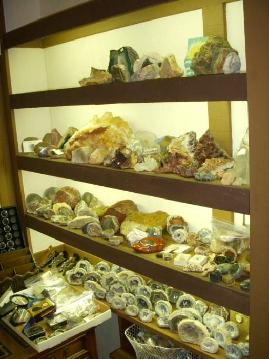 Geodes and other rocks and minerals