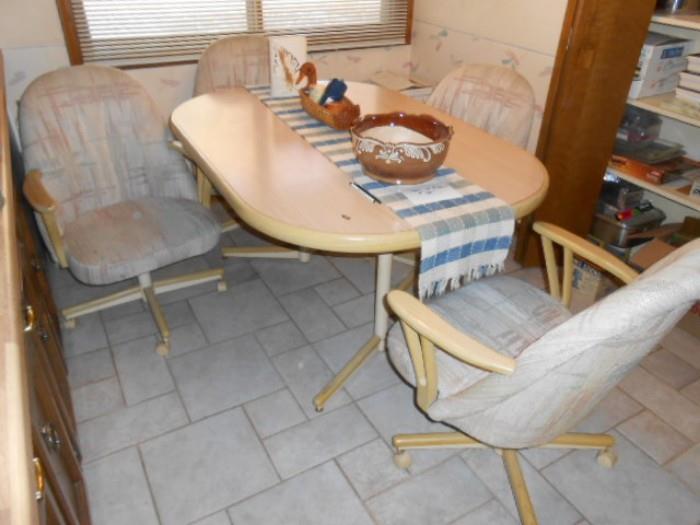kitchen dining table with chairs