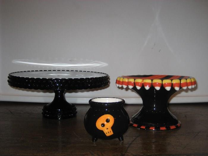Cake and Cheese stands. Mini crocks for serving soup at your next Halloween dinner party.  Or perhaps a bowl of chili.