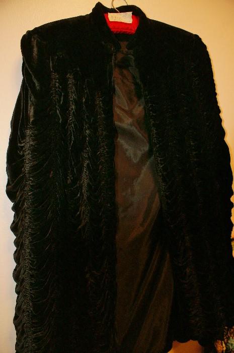 Stunning and Pristine Ruched Black Velvet Cape with frog closure and silk lining; c. 1935-40