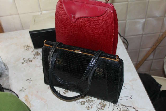 Vintage lizard skin black purse. Red leather vintage purse.