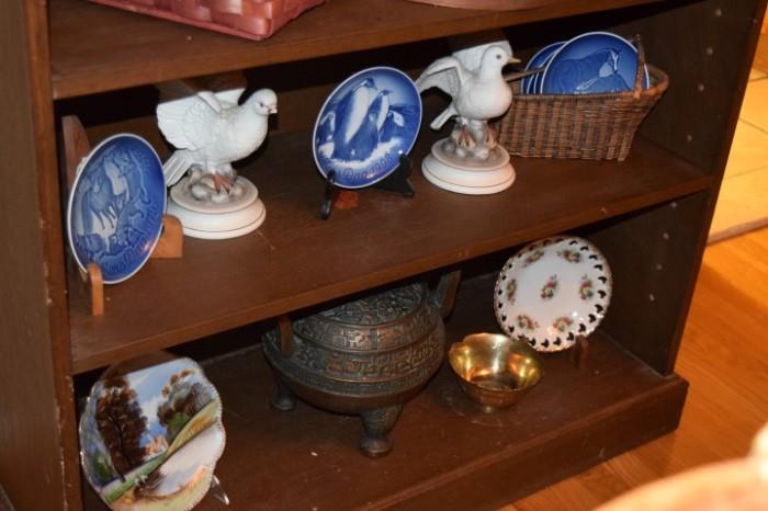 Decorator items, Vintage Plates