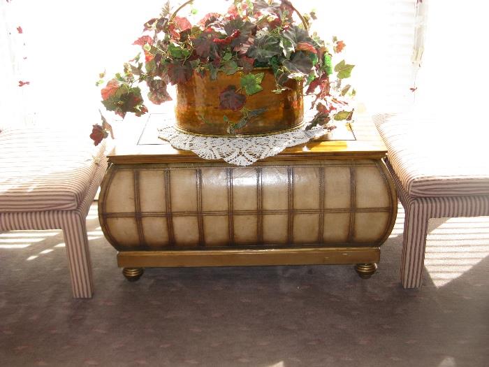 Beautiful accent table/storage chest.