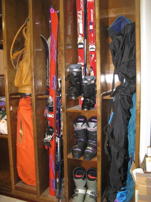 Golf clubs! Skis! Poles! Boots! Carry bags!