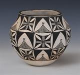 lot 256: Acoma Pueblo Pot
 6" high signed "Acoma, N.M"