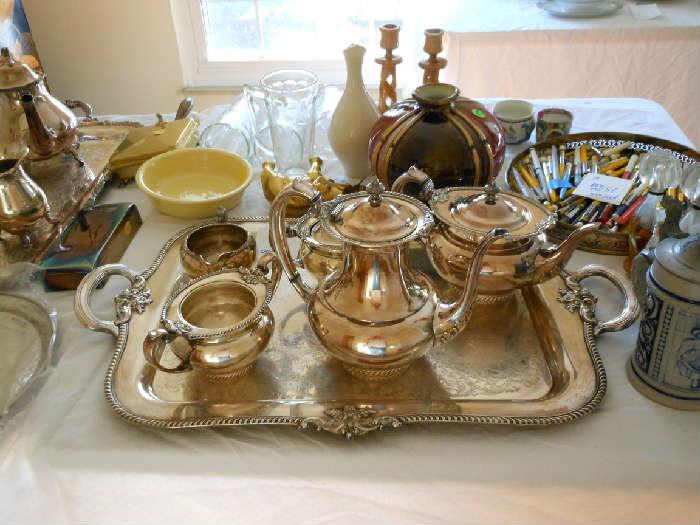 silverplate  tea  sets