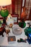 Midcentury lamp, painted cookie jar, gold ornament and animal figurines