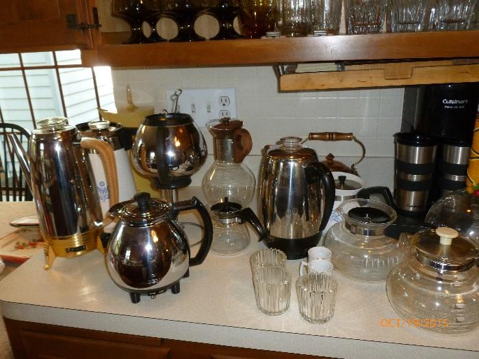 Percolators! Coffee pots! Mid-Century Modern design