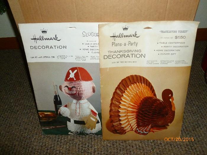 Vintage paper decorations for you holiday table