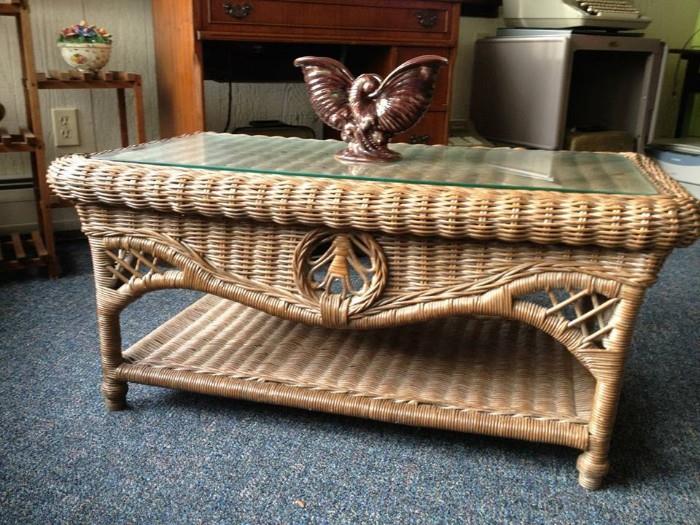 Wicker Coffee Table with plate glass top