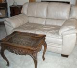 Nice love seat & vintage table