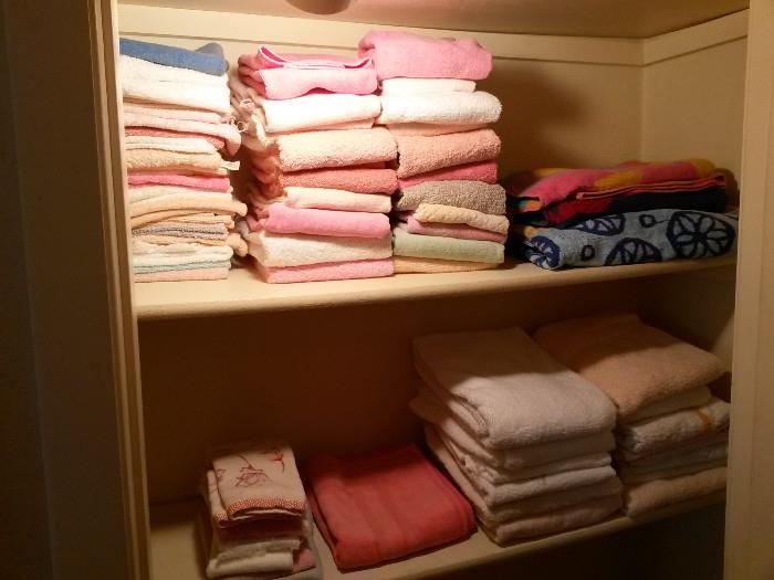 towels, hand towels and washcloths