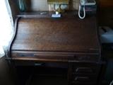 Antique roll top desk