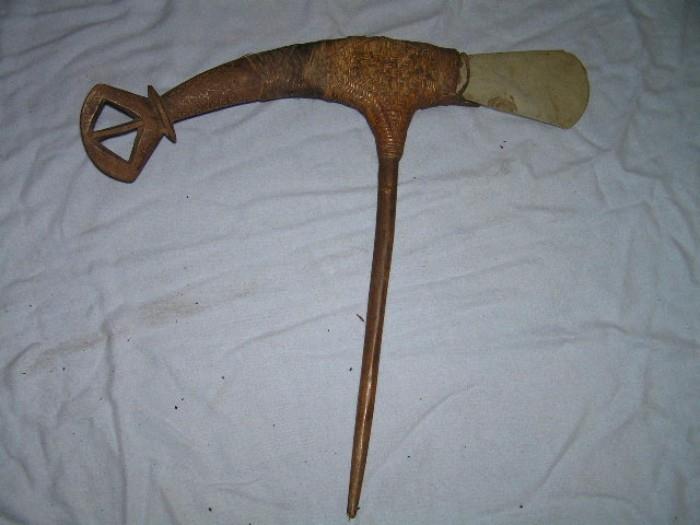 Axe (tomahawk?) w/stone blade