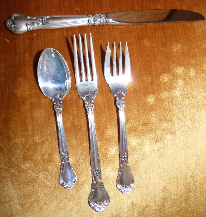 Gorham "Chantilly" sterling flatware (more pieces available)